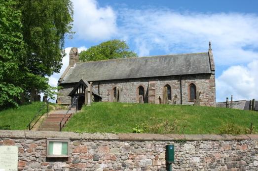 CumbriaBEAUMONTStMary(davidpurchaseCC-BY-SA2.0)1