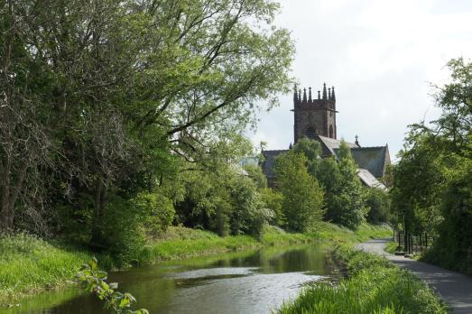 CityofEdinburghEDINBURGHPolwarthParishChurch(penelopemarksCC-BY-SA2.0)1