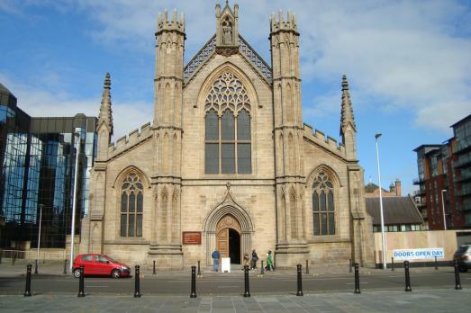 CityofGlasgowGLASGOWGlasgowMetropolitanCathedral(sgian-dubhCC-BY-SA3.0)1