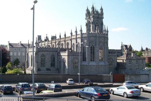 CountyDownNEWRYNewryCathedral(ericjonesCC-BY-SA2.0)1