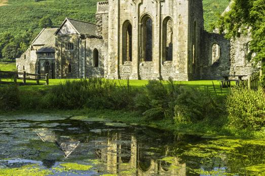 ClwydLLANGOLLENValleCrucisAbbey(©crowncopyright2020)10