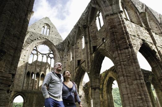 MonmouthshireTINTERNTinternAbbey(©crowncopyright2020)16