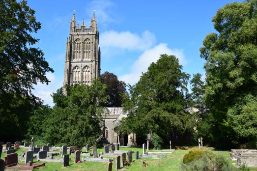 SomersetCHEWTONMENDIPStMaryMagdalene(hughllewelynCC-BY-SA2.0)1