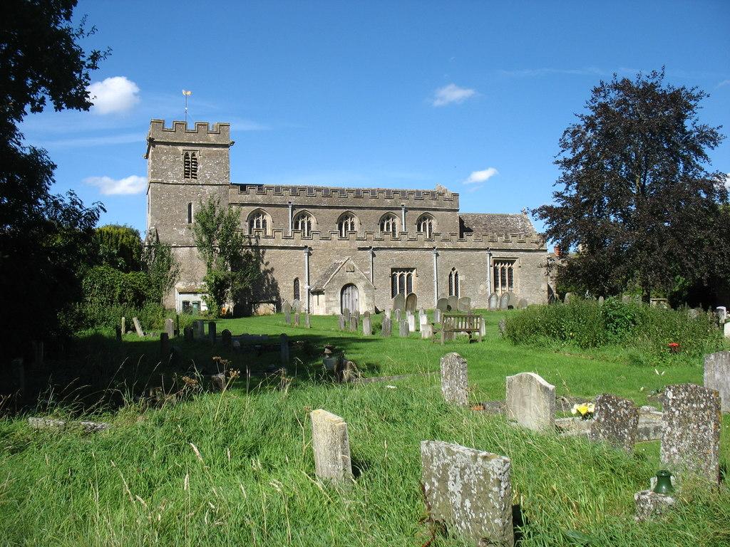 WiltshireOAKSEYAllSaints(davidpurchaseCC-BY-SA2.0)1