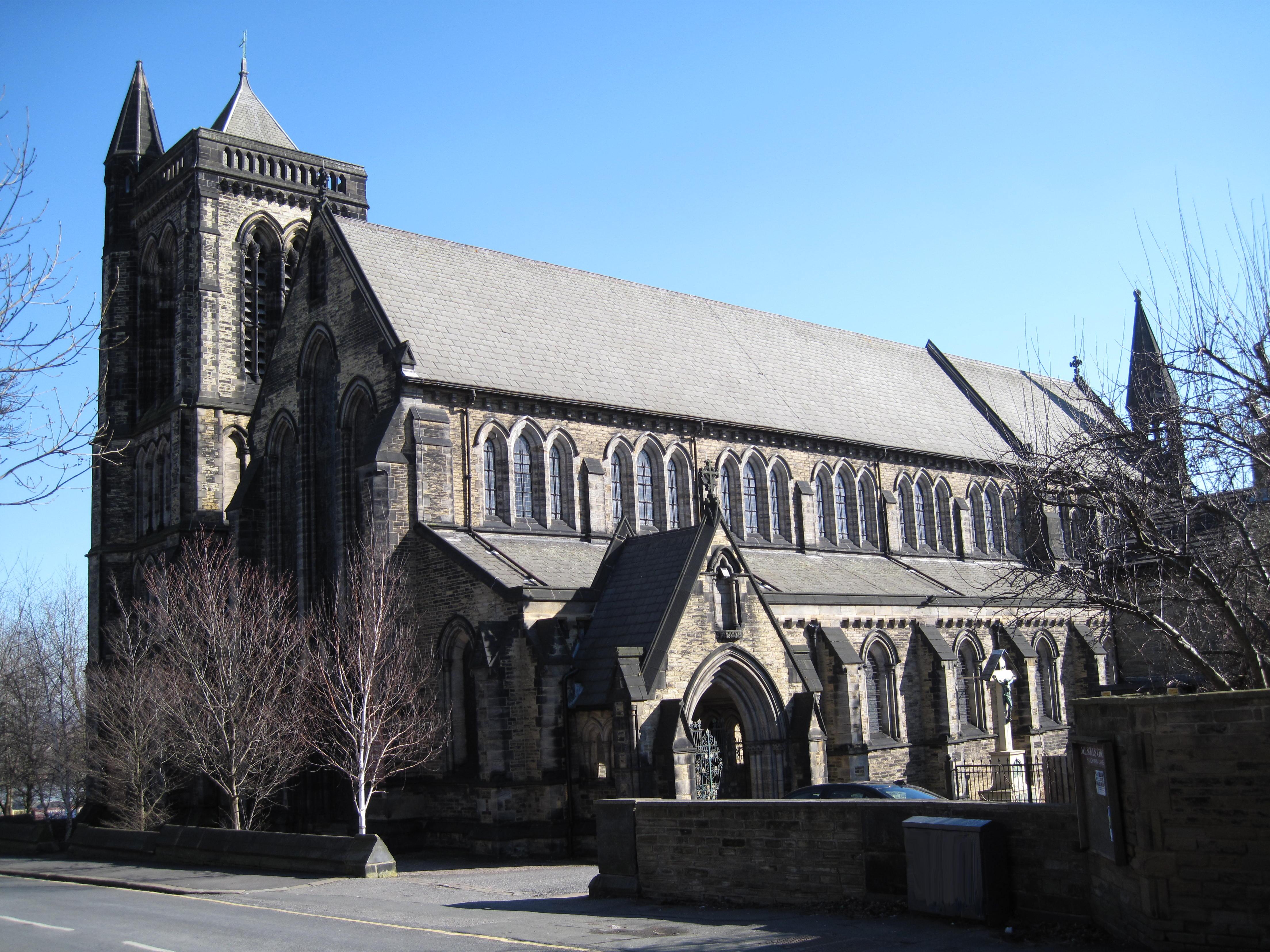 YorkshireLEEDSAllSouls(chemicalengineerCC-BY-4.0)1