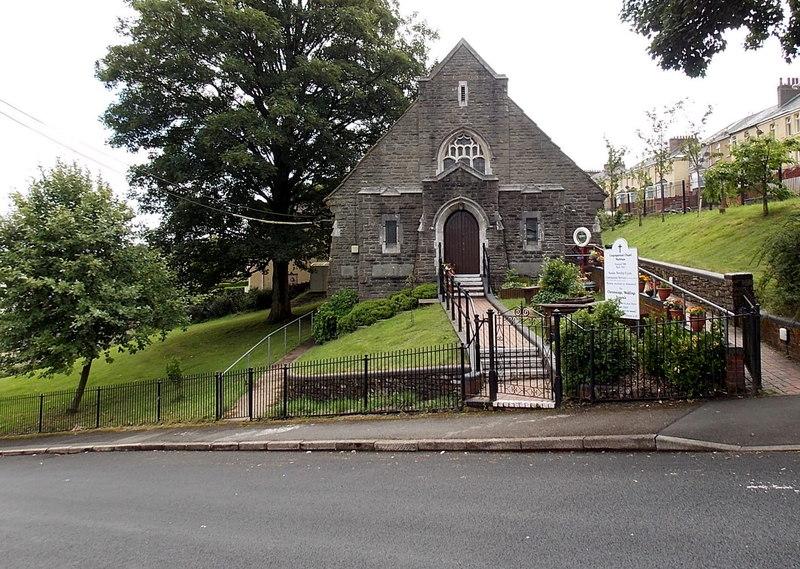 GwentMARKHAMMarkhamCongregationalChapel(jaggeryCC-BY-SA2.0)1