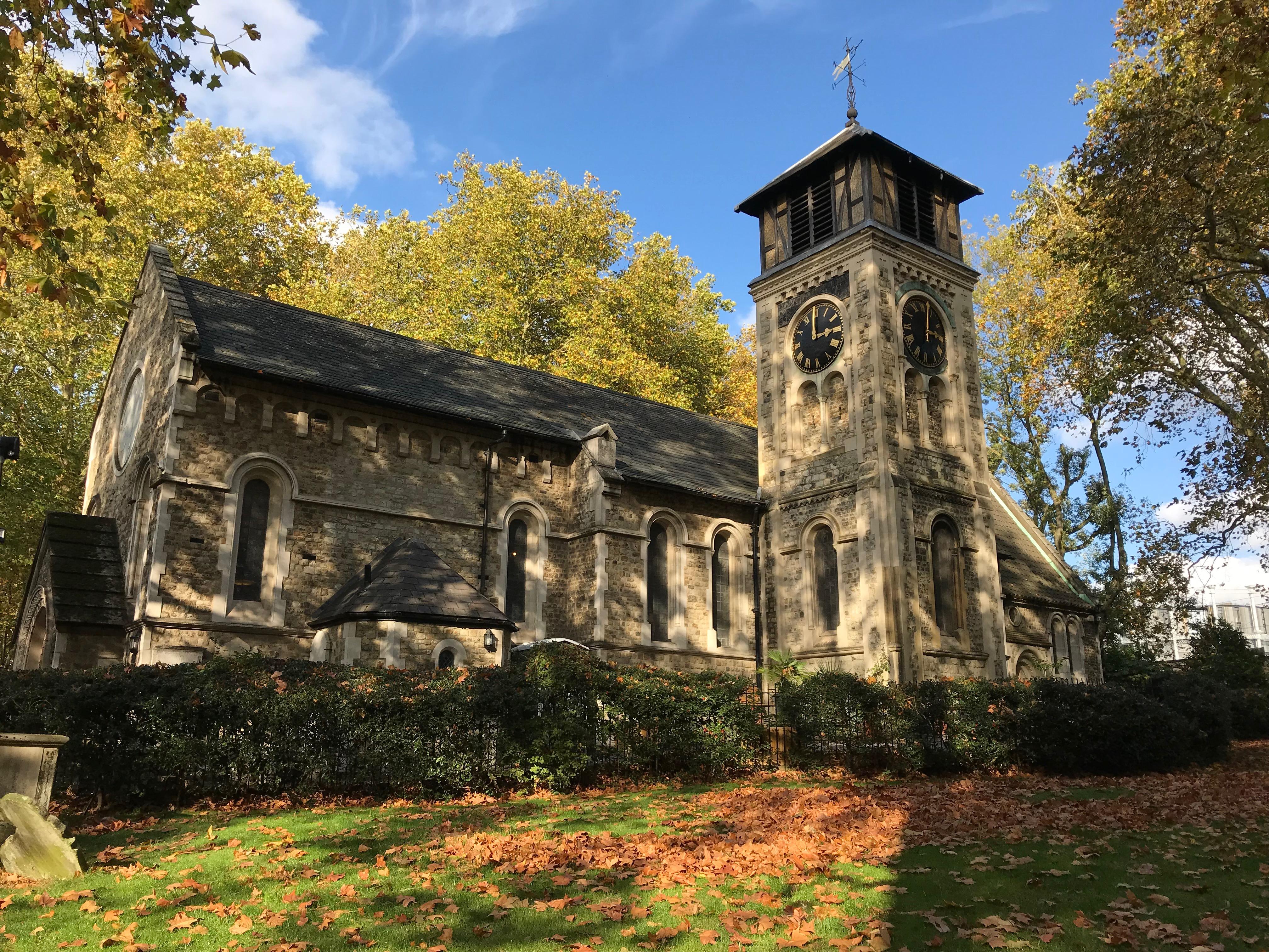 GreaterLOndonKINGSCROSSStPancrasOldChurch(mattbrown44CC-BY-2.0)1