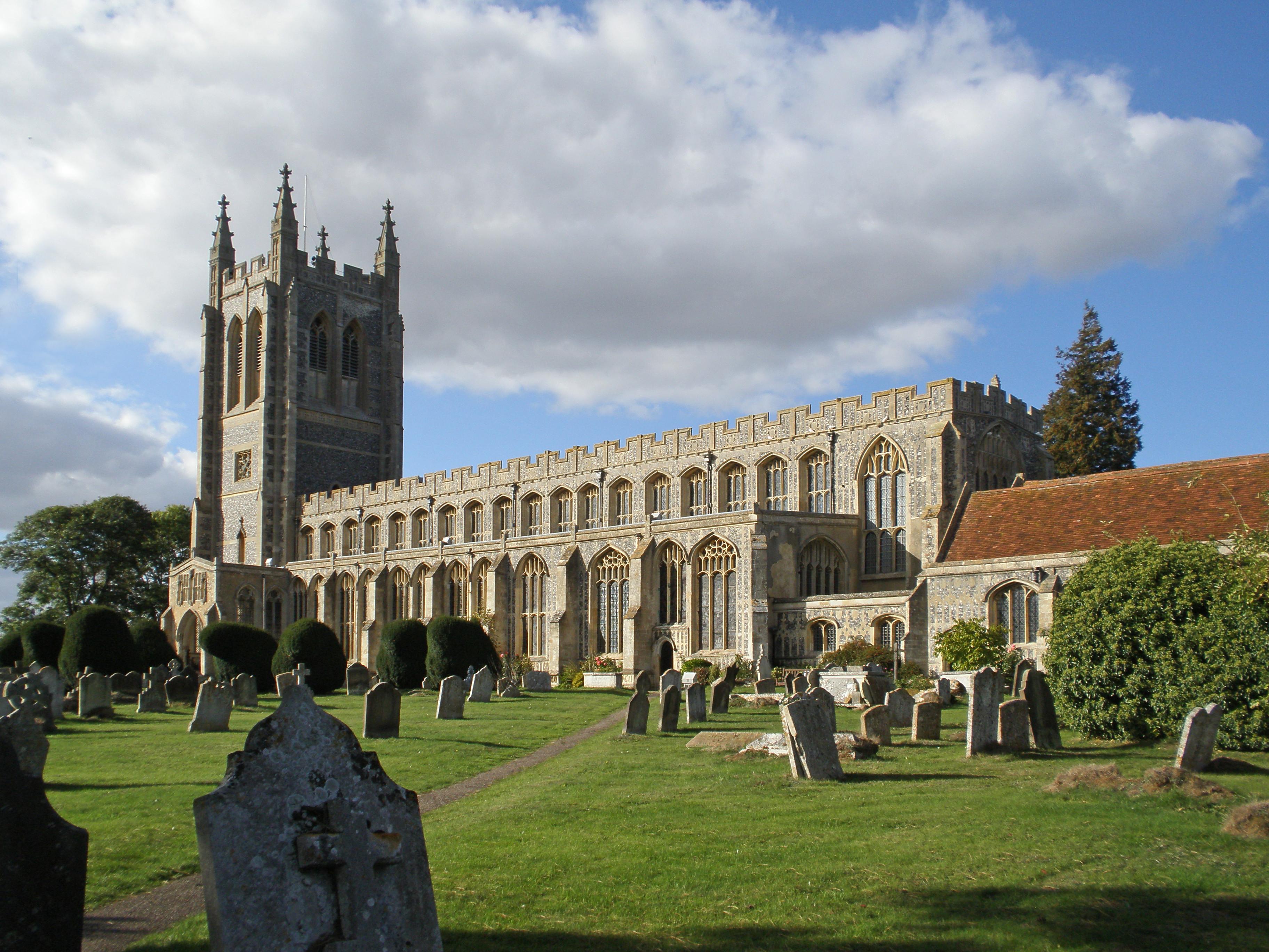 SuffolkLONGMELFORDHolyTrinityStCatherine(amandaslaterCC-BY-SA2.0)1