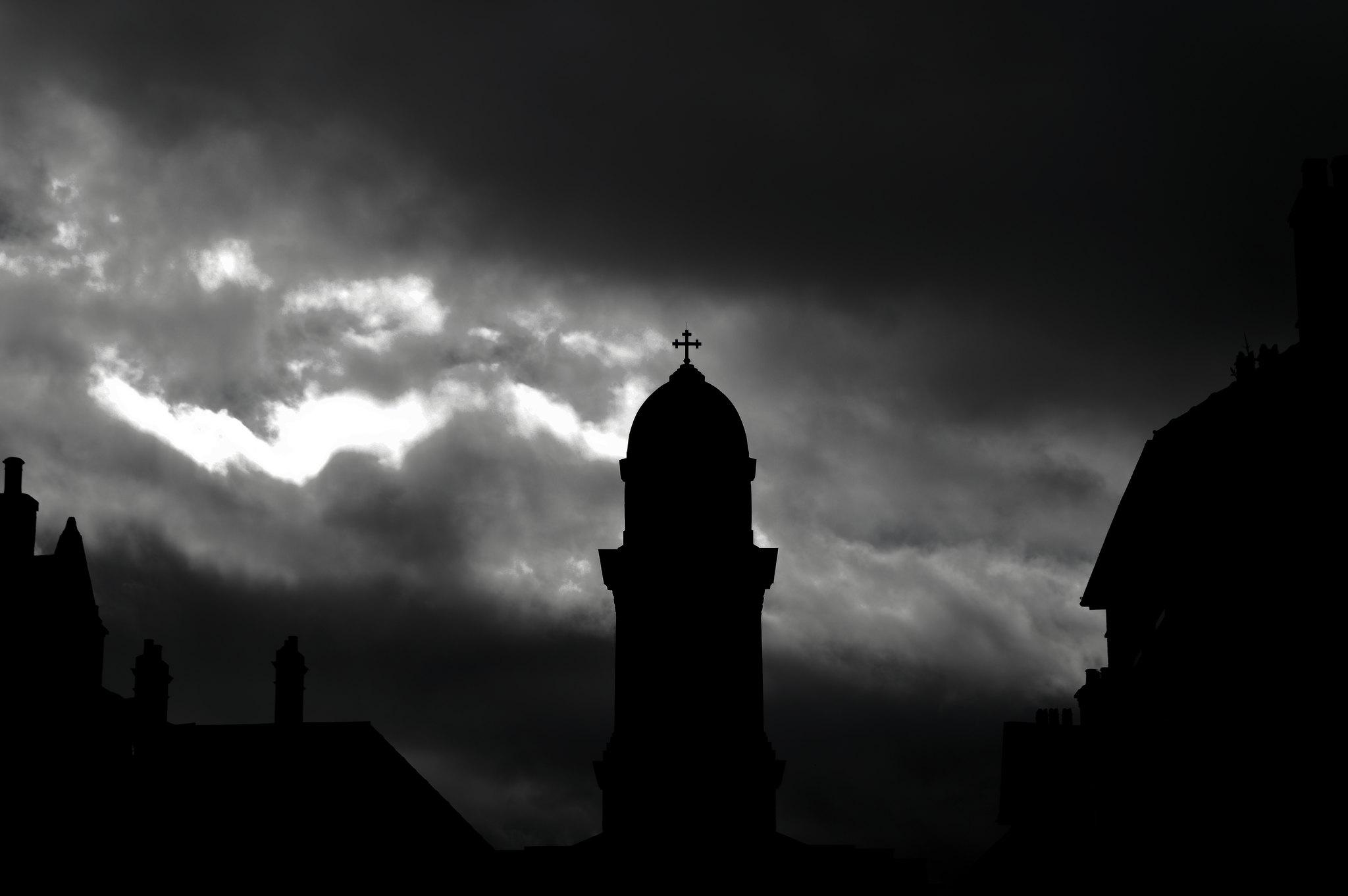 ShropshireBRIDGENORTHStMaryMagdalene(c.artCC-BY-SA2.0)1