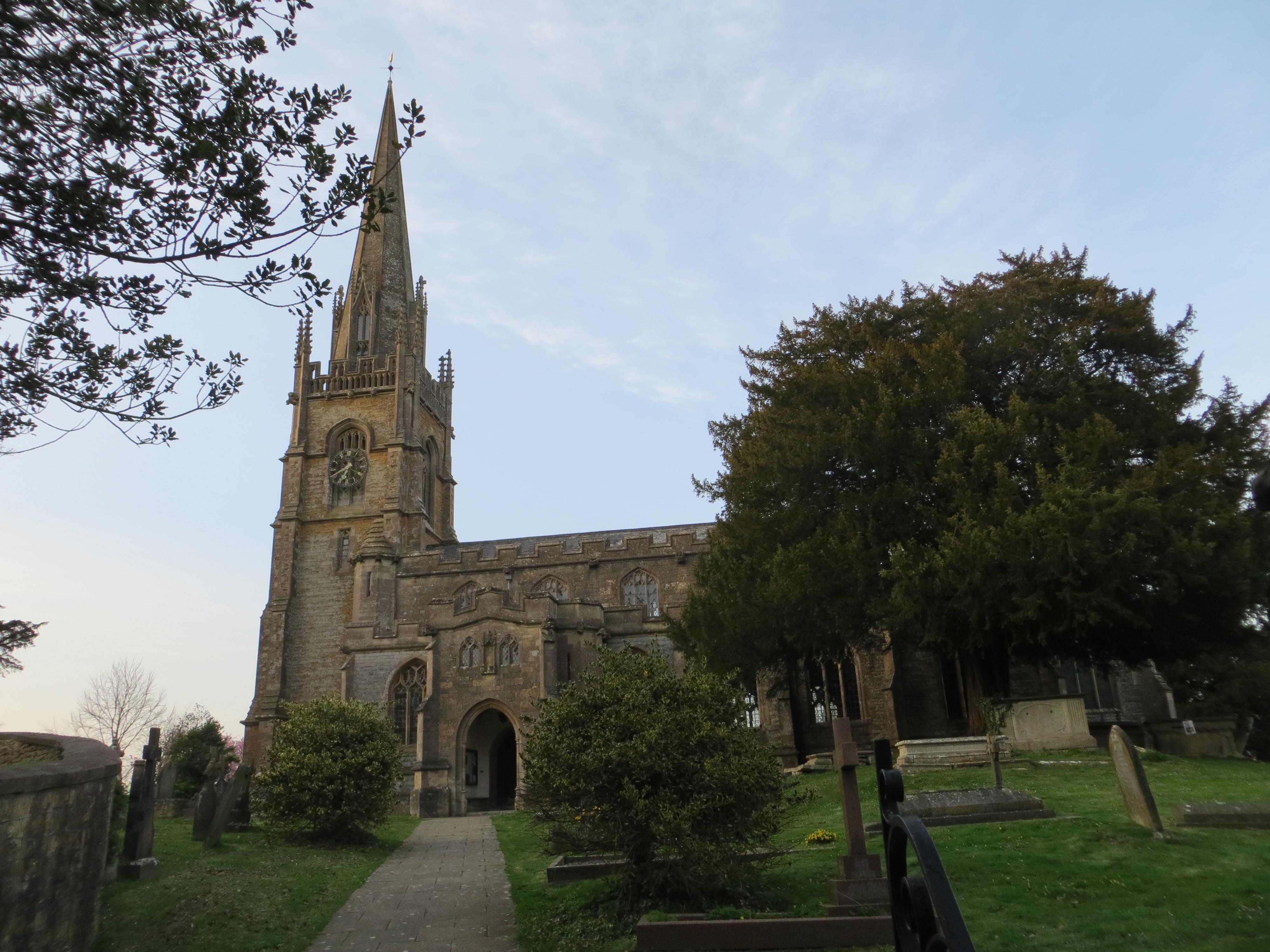 SomersetCASTLECARYAllSaints(peterwoodCC-BY-SA2.0)1