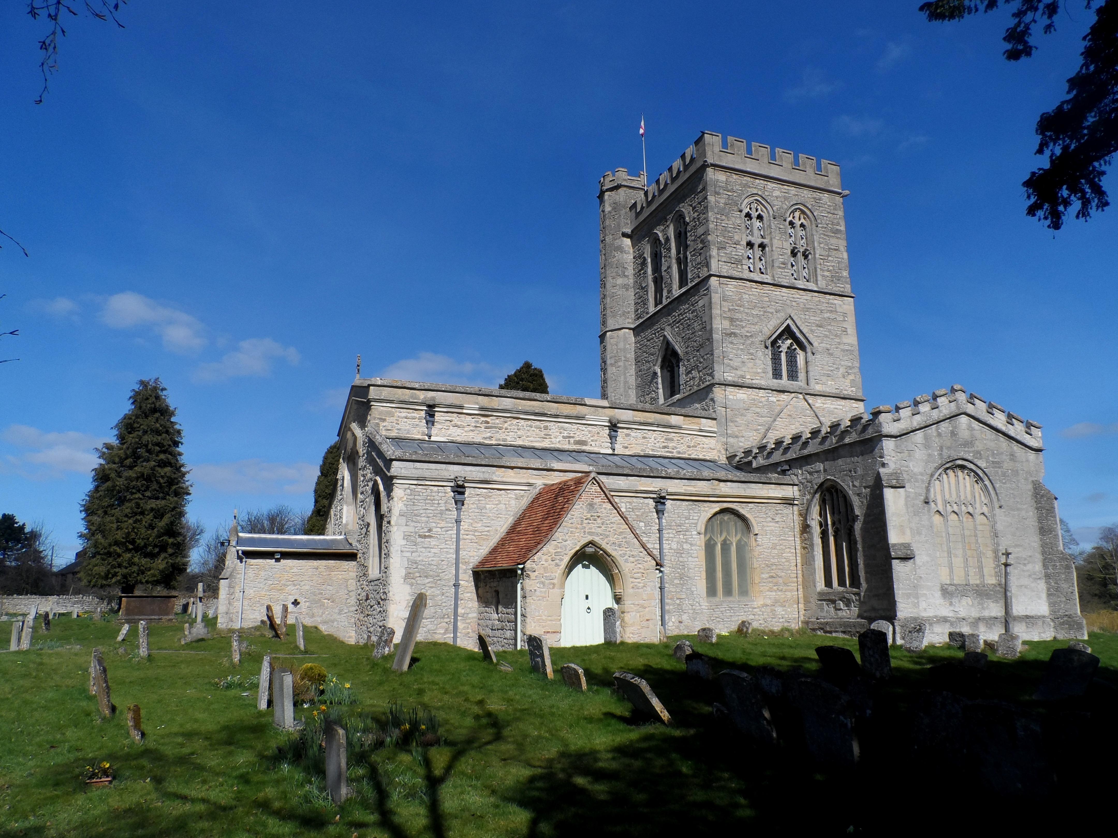 BuckinghamshireLONGCRENDONStMary(bikeboyCC-BY-SA2.0)1