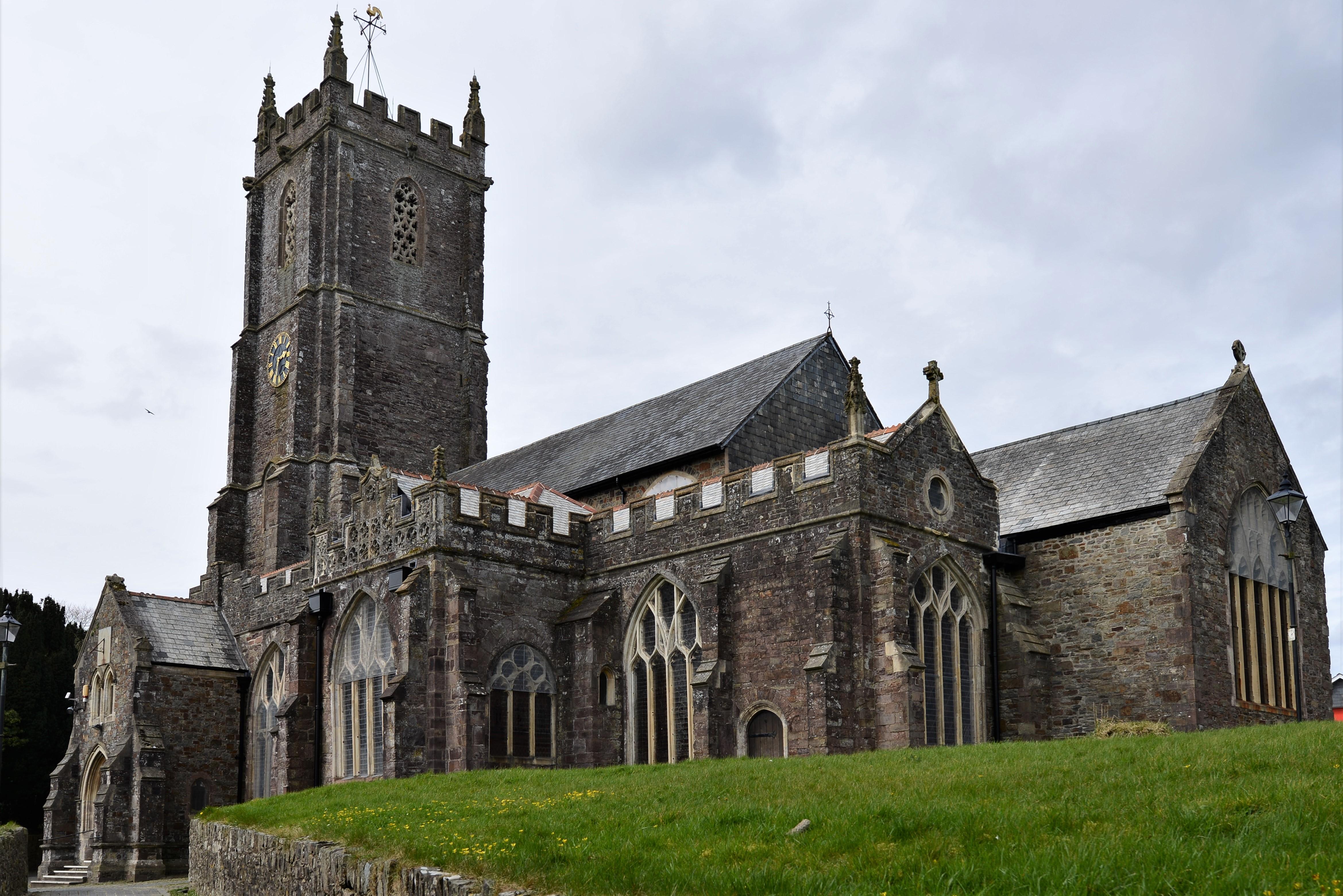 DevonSOUTHMOLTONStMaryMagdalene(michaelgarlickCC-BY-SA2.0)1