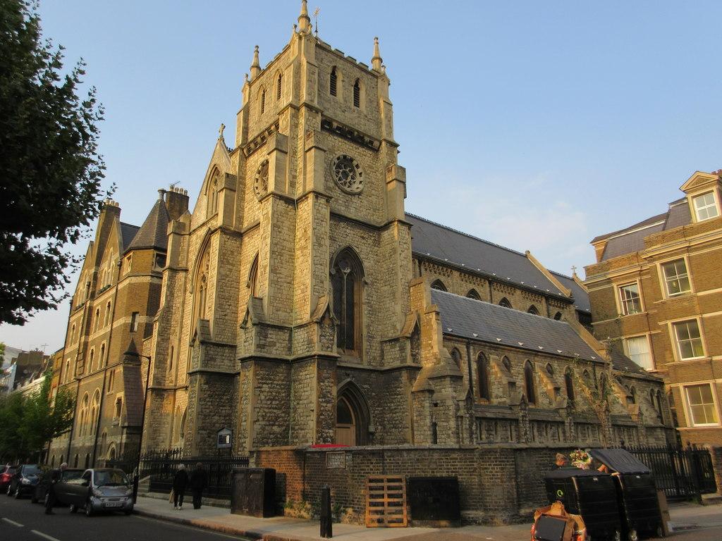 GreaterLondonBAYSWATERStMaryAngels(davidanstissCC-BY-SA2.0)1