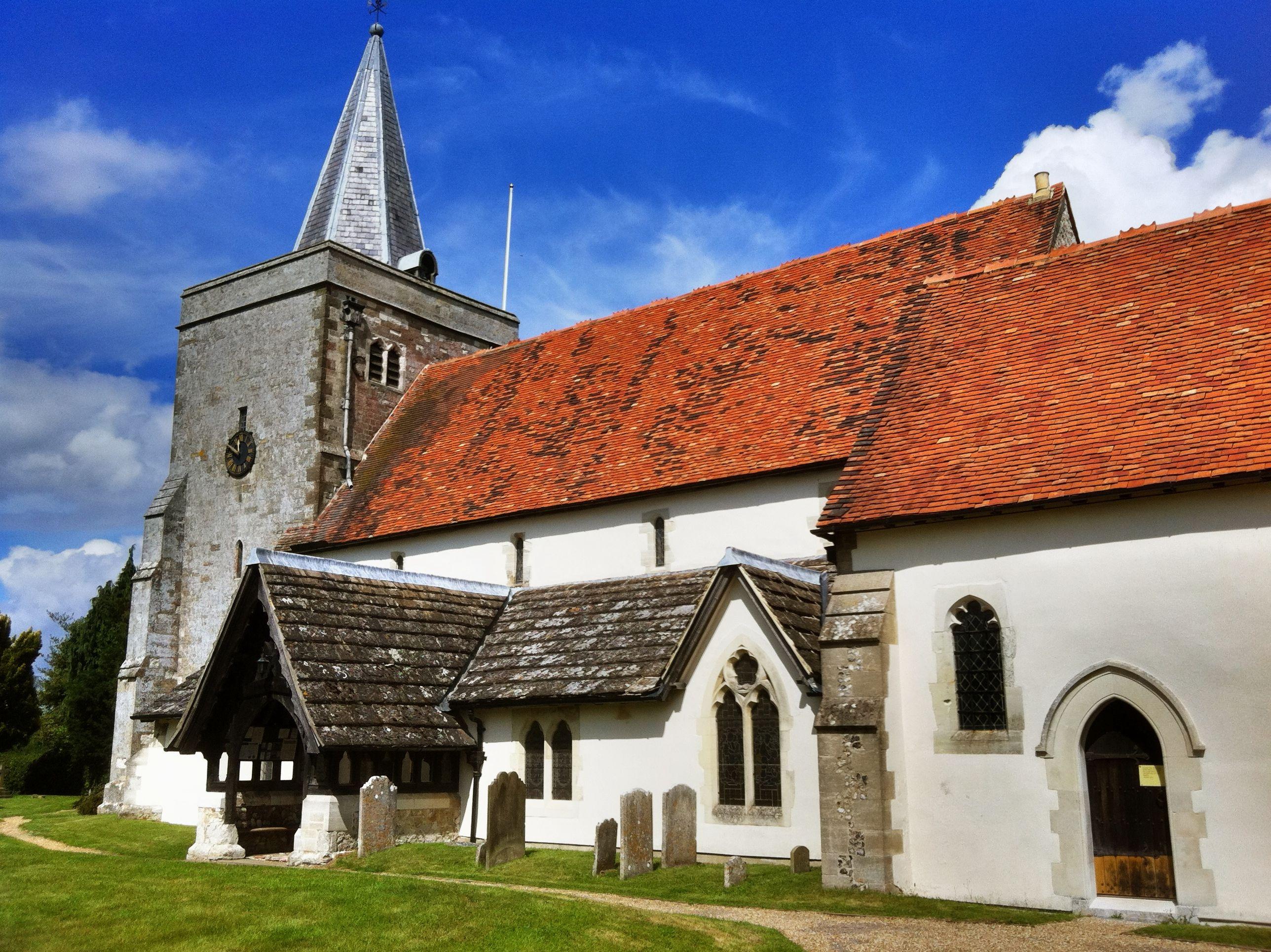 HampshireBINSTEDHolyCross(mikecattellCC-BY-SA2.0)1