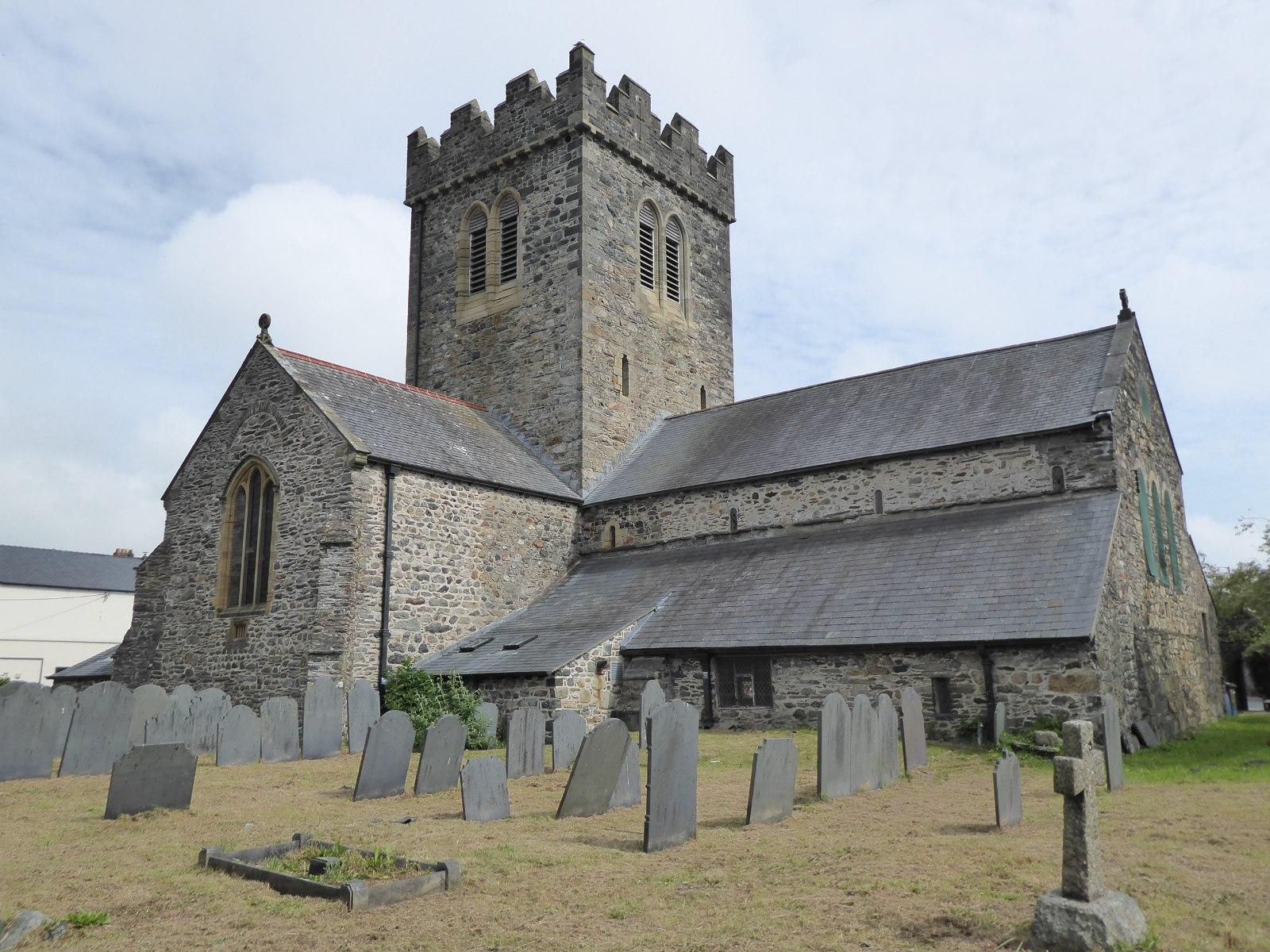 GwyneddTYWYNStCadfan(PhilipHallingCC-BY-SA2.0)1