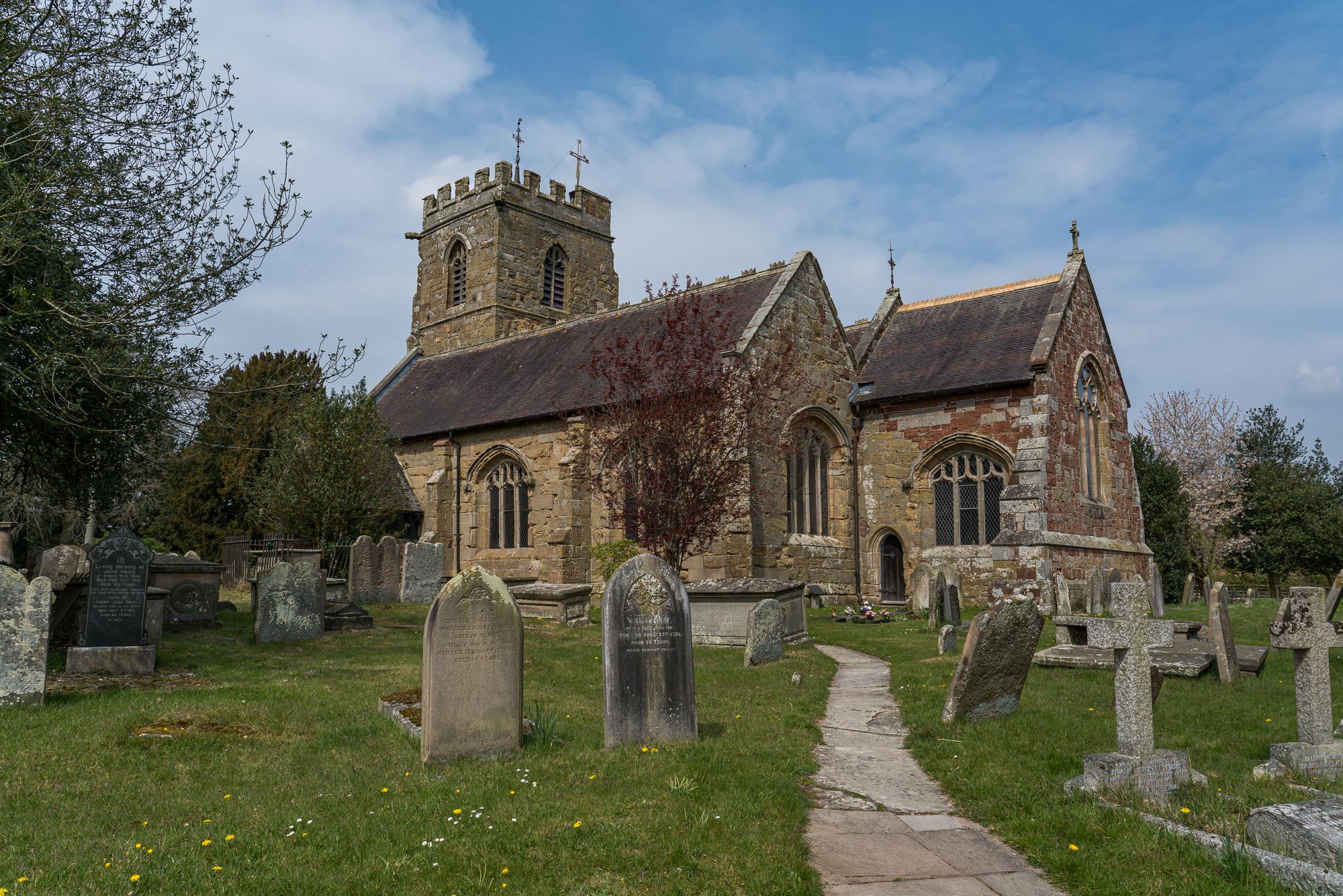 ShropshireLOPPINGTONStMichaelAllAngels(BrianDeeganCC-BY-SA2.0)1